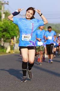 BIB: 6962
                            <button type="button" onclick="openModal(3177819)" class="btn btn-primary btn-sm float-right btn-popup" data-toggle="modal" data-target=".modal-high-quality">
                        <i class="fas fa-shopping-cart"></i> Add to Cart
                    </button>
                                            <button type="button" onclick="isThisMe(3177819, true)" class="btn btn-success btn-sm float-right btn-popup btn-isme hidden" data-toggle="tooltip" data-placement="bottom" title="นี่คือรูปของคุณใช่ไหม คลิกที่นี่เพื่อเอาเข้าอัลบั้ม">
                        <i class="fas fa-plus"></i> Add to album
                    </button>
                    <button type="button" onclick="isThisMe(3177819, false)" class="btn btn-warning btn-sm float-right btn-popup btn-isnotme hidden">
                        <i class="fas fa-ban"></i> Remove from album
                    </button>