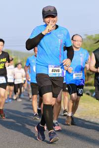 BIB: 604, 6054
                            <button type="button" onclick="openModal(3176126)" class="btn btn-primary btn-sm float-right btn-popup" data-toggle="modal" data-target=".modal-high-quality">
                        <i class="fas fa-shopping-cart"></i> Add to Cart
                    </button>
                                            <button type="button" onclick="isThisMe(3176126, true)" class="btn btn-success btn-sm float-right btn-popup btn-isme hidden" data-toggle="tooltip" data-placement="bottom" title="นี่คือรูปของคุณใช่ไหม คลิกที่นี่เพื่อเอาเข้าอัลบั้ม">
                        <i class="fas fa-plus"></i> Add to album
                    </button>
                    <button type="button" onclick="isThisMe(3176126, false)" class="btn btn-warning btn-sm float-right btn-popup btn-isnotme hidden">
                        <i class="fas fa-ban"></i> Remove from album
                    </button>