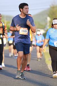 BIB: 8825
                            <button type="button" onclick="openModal(3179663)" class="btn btn-primary btn-sm float-right btn-popup" data-toggle="modal" data-target=".modal-high-quality">
                        <i class="fas fa-shopping-cart"></i> Add to Cart
                    </button>
                                            <button type="button" onclick="isThisMe(3179663, true)" class="btn btn-success btn-sm float-right btn-popup btn-isme hidden" data-toggle="tooltip" data-placement="bottom" title="นี่คือรูปของคุณใช่ไหม คลิกที่นี่เพื่อเอาเข้าอัลบั้ม">
                        <i class="fas fa-plus"></i> Add to album
                    </button>
                    <button type="button" onclick="isThisMe(3179663, false)" class="btn btn-warning btn-sm float-right btn-popup btn-isnotme hidden">
                        <i class="fas fa-ban"></i> Remove from album
                    </button>