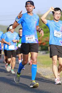 BIB: 6552, 6127
                            <button type="button" onclick="openModal(3174811)" class="btn btn-primary btn-sm float-right btn-popup" data-toggle="modal" data-target=".modal-high-quality">
                        <i class="fas fa-shopping-cart"></i> Add to Cart
                    </button>
                                            <button type="button" onclick="isThisMe(3174811, true)" class="btn btn-success btn-sm float-right btn-popup btn-isme hidden" data-toggle="tooltip" data-placement="bottom" title="นี่คือรูปของคุณใช่ไหม คลิกที่นี่เพื่อเอาเข้าอัลบั้ม">
                        <i class="fas fa-plus"></i> Add to album
                    </button>
                    <button type="button" onclick="isThisMe(3174811, false)" class="btn btn-warning btn-sm float-right btn-popup btn-isnotme hidden">
                        <i class="fas fa-ban"></i> Remove from album
                    </button>