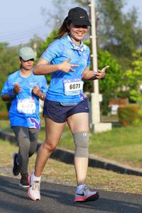 BIB: 6071, 6367
                            <button type="button" onclick="openModal(3175822)" class="btn btn-primary btn-sm float-right btn-popup" data-toggle="modal" data-target=".modal-high-quality">
                        <i class="fas fa-shopping-cart"></i> Add to Cart
                    </button>
                                            <button type="button" onclick="isThisMe(3175822, true)" class="btn btn-success btn-sm float-right btn-popup btn-isme hidden" data-toggle="tooltip" data-placement="bottom" title="นี่คือรูปของคุณใช่ไหม คลิกที่นี่เพื่อเอาเข้าอัลบั้ม">
                        <i class="fas fa-plus"></i> Add to album
                    </button>
                    <button type="button" onclick="isThisMe(3175822, false)" class="btn btn-warning btn-sm float-right btn-popup btn-isnotme hidden">
                        <i class="fas fa-ban"></i> Remove from album
                    </button>