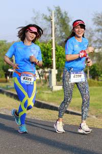 BIB: 633, 6335
                            <button type="button" onclick="openModal(3178183)" class="btn btn-primary btn-sm float-right btn-popup" data-toggle="modal" data-target=".modal-high-quality">
                        <i class="fas fa-shopping-cart"></i> Add to Cart
                    </button>
                                            <button type="button" onclick="isThisMe(3178183, true)" class="btn btn-success btn-sm float-right btn-popup btn-isme hidden" data-toggle="tooltip" data-placement="bottom" title="นี่คือรูปของคุณใช่ไหม คลิกที่นี่เพื่อเอาเข้าอัลบั้ม">
                        <i class="fas fa-plus"></i> Add to album
                    </button>
                    <button type="button" onclick="isThisMe(3178183, false)" class="btn btn-warning btn-sm float-right btn-popup btn-isnotme hidden">
                        <i class="fas fa-ban"></i> Remove from album
                    </button>