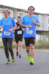 BIB: 6242, 6241
                            <button type="button" onclick="openModal(3160130)" class="btn btn-primary btn-sm float-right btn-popup" data-toggle="modal" data-target=".modal-high-quality">
                        <i class="fas fa-shopping-cart"></i> Add to Cart
                    </button>
                                            <button type="button" onclick="isThisMe(3160130, true)" class="btn btn-success btn-sm float-right btn-popup btn-isme hidden" data-toggle="tooltip" data-placement="bottom" title="นี่คือรูปของคุณใช่ไหม คลิกที่นี่เพื่อเอาเข้าอัลบั้ม">
                        <i class="fas fa-plus"></i> Add to album
                    </button>
                    <button type="button" onclick="isThisMe(3160130, false)" class="btn btn-warning btn-sm float-right btn-popup btn-isnotme hidden">
                        <i class="fas fa-ban"></i> Remove from album
                    </button>