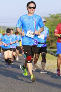 BIB: 7209, 310
                            <button type="button" onclick="openModal(3176931)" class="btn btn-primary btn-sm float-right btn-popup" data-toggle="modal" data-target=".modal-high-quality">
                        <i class="fas fa-shopping-cart"></i> Add to Cart
                    </button>
                                            <button type="button" onclick="isThisMe(3176931, true)" class="btn btn-success btn-sm float-right btn-popup btn-isme hidden" data-toggle="tooltip" data-placement="bottom" title="นี่คือรูปของคุณใช่ไหม คลิกที่นี่เพื่อเอาเข้าอัลบั้ม">
                        <i class="fas fa-plus"></i> Add to album
                    </button>
                    <button type="button" onclick="isThisMe(3176931, false)" class="btn btn-warning btn-sm float-right btn-popup btn-isnotme hidden">
                        <i class="fas fa-ban"></i> Remove from album
                    </button>