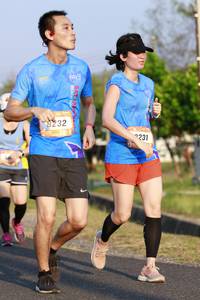 BIB: 231
                            <button type="button" onclick="openModal(3180198)" class="btn btn-primary btn-sm float-right btn-popup" data-toggle="modal" data-target=".modal-high-quality">
                        <i class="fas fa-shopping-cart"></i> Add to Cart
                    </button>
                                            <button type="button" onclick="isThisMe(3180198, true)" class="btn btn-success btn-sm float-right btn-popup btn-isme hidden" data-toggle="tooltip" data-placement="bottom" title="นี่คือรูปของคุณใช่ไหม คลิกที่นี่เพื่อเอาเข้าอัลบั้ม">
                        <i class="fas fa-plus"></i> Add to album
                    </button>
                    <button type="button" onclick="isThisMe(3180198, false)" class="btn btn-warning btn-sm float-right btn-popup btn-isnotme hidden">
                        <i class="fas fa-ban"></i> Remove from album
                    </button>