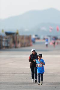 BIB: 8977
                            <button type="button" onclick="openModal(3460309)" class="btn btn-primary btn-sm float-right btn-popup" data-toggle="modal" data-target=".modal-high-quality">
                        <i class="fas fa-shopping-cart"></i> Add to Cart
                    </button>
                                            <button type="button" onclick="isThisMe(3460309, true)" class="btn btn-success btn-sm float-right btn-popup btn-isme hidden" data-toggle="tooltip" data-placement="bottom" title="นี่คือรูปของคุณใช่ไหม คลิกที่นี่เพื่อเอาเข้าอัลบั้ม">
                        <i class="fas fa-plus"></i> Add to album
                    </button>
                    <button type="button" onclick="isThisMe(3460309, false)" class="btn btn-warning btn-sm float-right btn-popup btn-isnotme hidden">
                        <i class="fas fa-ban"></i> Remove from album
                    </button>