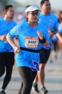 BIB: 9402
                            <button type="button" onclick="openModal(3459900)" class="btn btn-primary btn-sm float-right btn-popup" data-toggle="modal" data-target=".modal-high-quality">
                        <i class="fas fa-shopping-cart"></i> Add to Cart
                    </button>
                                            <button type="button" onclick="isThisMe(3459900, true)" class="btn btn-success btn-sm float-right btn-popup btn-isme hidden" data-toggle="tooltip" data-placement="bottom" title="นี่คือรูปของคุณใช่ไหม คลิกที่นี่เพื่อเอาเข้าอัลบั้ม">
                        <i class="fas fa-plus"></i> Add to album
                    </button>
                    <button type="button" onclick="isThisMe(3459900, false)" class="btn btn-warning btn-sm float-right btn-popup btn-isnotme hidden">
                        <i class="fas fa-ban"></i> Remove from album
                    </button>