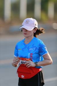 BIB: 93
                            <button type="button" onclick="openModal(3182545)" class="btn btn-primary btn-sm float-right btn-popup" data-toggle="modal" data-target=".modal-high-quality">
                        <i class="fas fa-shopping-cart"></i> Add to Cart
                    </button>
                                            <button type="button" onclick="isThisMe(3182545, true)" class="btn btn-success btn-sm float-right btn-popup btn-isme hidden" data-toggle="tooltip" data-placement="bottom" title="นี่คือรูปของคุณใช่ไหม คลิกที่นี่เพื่อเอาเข้าอัลบั้ม">
                        <i class="fas fa-plus"></i> Add to album
                    </button>
                    <button type="button" onclick="isThisMe(3182545, false)" class="btn btn-warning btn-sm float-right btn-popup btn-isnotme hidden">
                        <i class="fas fa-ban"></i> Remove from album
                    </button>