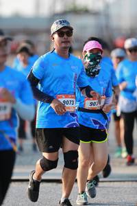 BIB: 073, 902
                            <button type="button" onclick="openModal(3459889)" class="btn btn-primary btn-sm float-right btn-popup" data-toggle="modal" data-target=".modal-high-quality">
                        <i class="fas fa-shopping-cart"></i> Add to Cart
                    </button>
                                            <button type="button" onclick="isThisMe(3459889, true)" class="btn btn-success btn-sm float-right btn-popup btn-isme hidden" data-toggle="tooltip" data-placement="bottom" title="นี่คือรูปของคุณใช่ไหม คลิกที่นี่เพื่อเอาเข้าอัลบั้ม">
                        <i class="fas fa-plus"></i> Add to album
                    </button>
                    <button type="button" onclick="isThisMe(3459889, false)" class="btn btn-warning btn-sm float-right btn-popup btn-isnotme hidden">
                        <i class="fas fa-ban"></i> Remove from album
                    </button>