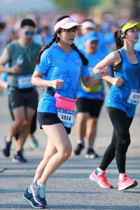 BIB: 
                            <button type="button" onclick="openModal(3459298)" class="btn btn-primary btn-sm float-right btn-popup" data-toggle="modal" data-target=".modal-high-quality">
                        <i class="fas fa-shopping-cart"></i> Add to Cart
                    </button>
                                            <button type="button" onclick="isThisMe(3459298, true)" class="btn btn-success btn-sm float-right btn-popup btn-isme hidden" data-toggle="tooltip" data-placement="bottom" title="นี่คือรูปของคุณใช่ไหม คลิกที่นี่เพื่อเอาเข้าอัลบั้ม">
                        <i class="fas fa-plus"></i> Add to album
                    </button>
                    <button type="button" onclick="isThisMe(3459298, false)" class="btn btn-warning btn-sm float-right btn-popup btn-isnotme hidden">
                        <i class="fas fa-ban"></i> Remove from album
                    </button>