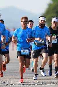 BIB: 621, 6585
                            <button type="button" onclick="openModal(3459098)" class="btn btn-primary btn-sm float-right btn-popup" data-toggle="modal" data-target=".modal-high-quality">
                        <i class="fas fa-shopping-cart"></i> Add to Cart
                    </button>
                                            <button type="button" onclick="isThisMe(3459098, true)" class="btn btn-success btn-sm float-right btn-popup btn-isme hidden" data-toggle="tooltip" data-placement="bottom" title="นี่คือรูปของคุณใช่ไหม คลิกที่นี่เพื่อเอาเข้าอัลบั้ม">
                        <i class="fas fa-plus"></i> Add to album
                    </button>
                    <button type="button" onclick="isThisMe(3459098, false)" class="btn btn-warning btn-sm float-right btn-popup btn-isnotme hidden">
                        <i class="fas fa-ban"></i> Remove from album
                    </button>