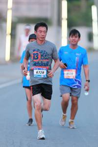 BIB: 6728, 570
                            <button type="button" onclick="openModal(3465897)" class="btn btn-primary btn-sm float-right btn-popup" data-toggle="modal" data-target=".modal-high-quality">
                        <i class="fas fa-shopping-cart"></i> Add to Cart
                    </button>
                                            <button type="button" onclick="isThisMe(3465897, true)" class="btn btn-success btn-sm float-right btn-popup btn-isme hidden" data-toggle="tooltip" data-placement="bottom" title="นี่คือรูปของคุณใช่ไหม คลิกที่นี่เพื่อเอาเข้าอัลบั้ม">
                        <i class="fas fa-plus"></i> Add to album
                    </button>
                    <button type="button" onclick="isThisMe(3465897, false)" class="btn btn-warning btn-sm float-right btn-popup btn-isnotme hidden">
                        <i class="fas fa-ban"></i> Remove from album
                    </button>