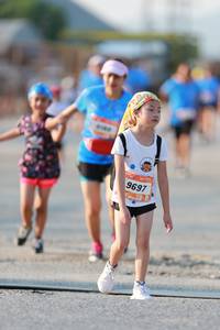 BIB: 9697
                            <button type="button" onclick="openModal(3460191)" class="btn btn-primary btn-sm float-right btn-popup" data-toggle="modal" data-target=".modal-high-quality">
                        <i class="fas fa-shopping-cart"></i> Add to Cart
                    </button>
                                            <button type="button" onclick="isThisMe(3460191, true)" class="btn btn-success btn-sm float-right btn-popup btn-isme hidden" data-toggle="tooltip" data-placement="bottom" title="นี่คือรูปของคุณใช่ไหม คลิกที่นี่เพื่อเอาเข้าอัลบั้ม">
                        <i class="fas fa-plus"></i> Add to album
                    </button>
                    <button type="button" onclick="isThisMe(3460191, false)" class="btn btn-warning btn-sm float-right btn-popup btn-isnotme hidden">
                        <i class="fas fa-ban"></i> Remove from album
                    </button>