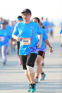 BIB: 8128
                            <button type="button" onclick="openModal(3112424)" class="btn btn-primary btn-sm float-right btn-popup" data-toggle="modal" data-target=".modal-high-quality">
                        <i class="fas fa-shopping-cart"></i> Add to Cart
                    </button>
                                            <button type="button" onclick="isThisMe(3112424, true)" class="btn btn-success btn-sm float-right btn-popup btn-isme hidden" data-toggle="tooltip" data-placement="bottom" title="นี่คือรูปของคุณใช่ไหม คลิกที่นี่เพื่อเอาเข้าอัลบั้ม">
                        <i class="fas fa-plus"></i> Add to album
                    </button>
                    <button type="button" onclick="isThisMe(3112424, false)" class="btn btn-warning btn-sm float-right btn-popup btn-isnotme hidden">
                        <i class="fas fa-ban"></i> Remove from album
                    </button>