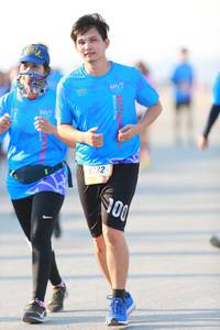 BIB: 9232
                            <button type="button" onclick="openModal(3113499)" class="btn btn-primary btn-sm float-right btn-popup" data-toggle="modal" data-target=".modal-high-quality">
                        <i class="fas fa-shopping-cart"></i> Add to Cart
                    </button>
                                            <button type="button" onclick="isThisMe(3113499, true)" class="btn btn-success btn-sm float-right btn-popup btn-isme hidden" data-toggle="tooltip" data-placement="bottom" title="นี่คือรูปของคุณใช่ไหม คลิกที่นี่เพื่อเอาเข้าอัลบั้ม">
                        <i class="fas fa-plus"></i> Add to album
                    </button>
                    <button type="button" onclick="isThisMe(3113499, false)" class="btn btn-warning btn-sm float-right btn-popup btn-isnotme hidden">
                        <i class="fas fa-ban"></i> Remove from album
                    </button>