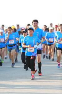 BIB: 232, 005, 9405
                            <button type="button" onclick="openModal(3111503)" class="btn btn-primary btn-sm float-right btn-popup" data-toggle="modal" data-target=".modal-high-quality">
                        <i class="fas fa-shopping-cart"></i> Add to Cart
                    </button>
                                            <button type="button" onclick="isThisMe(3111503, true)" class="btn btn-success btn-sm float-right btn-popup btn-isme hidden" data-toggle="tooltip" data-placement="bottom" title="นี่คือรูปของคุณใช่ไหม คลิกที่นี่เพื่อเอาเข้าอัลบั้ม">
                        <i class="fas fa-plus"></i> Add to album
                    </button>
                    <button type="button" onclick="isThisMe(3111503, false)" class="btn btn-warning btn-sm float-right btn-popup btn-isnotme hidden">
                        <i class="fas fa-ban"></i> Remove from album
                    </button>