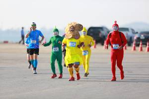 BIB: 733, 6793, 6790
                            <button type="button" onclick="openModal(3110642)" class="btn btn-primary btn-sm float-right btn-popup" data-toggle="modal" data-target=".modal-high-quality">
                        <i class="fas fa-shopping-cart"></i> Add to Cart
                    </button>
                                            <button type="button" onclick="isThisMe(3110642, true)" class="btn btn-success btn-sm float-right btn-popup btn-isme hidden" data-toggle="tooltip" data-placement="bottom" title="นี่คือรูปของคุณใช่ไหม คลิกที่นี่เพื่อเอาเข้าอัลบั้ม">
                        <i class="fas fa-plus"></i> Add to album
                    </button>
                    <button type="button" onclick="isThisMe(3110642, false)" class="btn btn-warning btn-sm float-right btn-popup btn-isnotme hidden">
                        <i class="fas fa-ban"></i> Remove from album
                    </button>