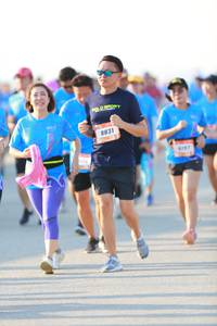 BIB: 8831, 8157
                            <button type="button" onclick="openModal(3113955)" class="btn btn-primary btn-sm float-right btn-popup" data-toggle="modal" data-target=".modal-high-quality">
                        <i class="fas fa-shopping-cart"></i> Add to Cart
                    </button>
                                            <button type="button" onclick="isThisMe(3113955, true)" class="btn btn-success btn-sm float-right btn-popup btn-isme hidden" data-toggle="tooltip" data-placement="bottom" title="นี่คือรูปของคุณใช่ไหม คลิกที่นี่เพื่อเอาเข้าอัลบั้ม">
                        <i class="fas fa-plus"></i> Add to album
                    </button>
                    <button type="button" onclick="isThisMe(3113955, false)" class="btn btn-warning btn-sm float-right btn-popup btn-isnotme hidden">
                        <i class="fas fa-ban"></i> Remove from album
                    </button>