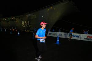 BIB: 6018
                            <button type="button" onclick="openModal(3133960)" class="btn btn-primary btn-sm float-right btn-popup" data-toggle="modal" data-target=".modal-high-quality">
                        <i class="fas fa-shopping-cart"></i> Add to Cart
                    </button>
                                            <button type="button" onclick="isThisMe(3133960, true)" class="btn btn-success btn-sm float-right btn-popup btn-isme hidden" data-toggle="tooltip" data-placement="bottom" title="นี่คือรูปของคุณใช่ไหม คลิกที่นี่เพื่อเอาเข้าอัลบั้ม">
                        <i class="fas fa-plus"></i> Add to album
                    </button>
                    <button type="button" onclick="isThisMe(3133960, false)" class="btn btn-warning btn-sm float-right btn-popup btn-isnotme hidden">
                        <i class="fas fa-ban"></i> Remove from album
                    </button>