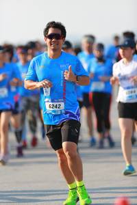 BIB: 6242
                            <button type="button" onclick="openModal(3109712)" class="btn btn-primary btn-sm float-right btn-popup" data-toggle="modal" data-target=".modal-high-quality">
                        <i class="fas fa-shopping-cart"></i> Add to Cart
                    </button>
                                            <button type="button" onclick="isThisMe(3109712, true)" class="btn btn-success btn-sm float-right btn-popup btn-isme hidden" data-toggle="tooltip" data-placement="bottom" title="นี่คือรูปของคุณใช่ไหม คลิกที่นี่เพื่อเอาเข้าอัลบั้ม">
                        <i class="fas fa-plus"></i> Add to album
                    </button>
                    <button type="button" onclick="isThisMe(3109712, false)" class="btn btn-warning btn-sm float-right btn-popup btn-isnotme hidden">
                        <i class="fas fa-ban"></i> Remove from album
                    </button>