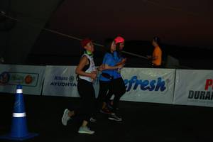 BIB: 8083
                            <button type="button" onclick="openModal(3132444)" class="btn btn-primary btn-sm float-right btn-popup" data-toggle="modal" data-target=".modal-high-quality">
                        <i class="fas fa-shopping-cart"></i> Add to Cart
                    </button>
                                            <button type="button" onclick="isThisMe(3132444, true)" class="btn btn-success btn-sm float-right btn-popup btn-isme hidden" data-toggle="tooltip" data-placement="bottom" title="นี่คือรูปของคุณใช่ไหม คลิกที่นี่เพื่อเอาเข้าอัลบั้ม">
                        <i class="fas fa-plus"></i> Add to album
                    </button>
                    <button type="button" onclick="isThisMe(3132444, false)" class="btn btn-warning btn-sm float-right btn-popup btn-isnotme hidden">
                        <i class="fas fa-ban"></i> Remove from album
                    </button>