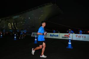 BIB: 6425
                            <button type="button" onclick="openModal(3133295)" class="btn btn-primary btn-sm float-right btn-popup" data-toggle="modal" data-target=".modal-high-quality">
                        <i class="fas fa-shopping-cart"></i> Add to Cart
                    </button>
                                            <button type="button" onclick="isThisMe(3133295, true)" class="btn btn-success btn-sm float-right btn-popup btn-isme hidden" data-toggle="tooltip" data-placement="bottom" title="นี่คือรูปของคุณใช่ไหม คลิกที่นี่เพื่อเอาเข้าอัลบั้ม">
                        <i class="fas fa-plus"></i> Add to album
                    </button>
                    <button type="button" onclick="isThisMe(3133295, false)" class="btn btn-warning btn-sm float-right btn-popup btn-isnotme hidden">
                        <i class="fas fa-ban"></i> Remove from album
                    </button>