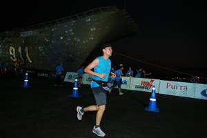 BIB: 6592
                            <button type="button" onclick="openModal(3133210)" class="btn btn-primary btn-sm float-right btn-popup" data-toggle="modal" data-target=".modal-high-quality">
                        <i class="fas fa-shopping-cart"></i> Add to Cart
                    </button>
                                            <button type="button" onclick="isThisMe(3133210, true)" class="btn btn-success btn-sm float-right btn-popup btn-isme hidden" data-toggle="tooltip" data-placement="bottom" title="นี่คือรูปของคุณใช่ไหม คลิกที่นี่เพื่อเอาเข้าอัลบั้ม">
                        <i class="fas fa-plus"></i> Add to album
                    </button>
                    <button type="button" onclick="isThisMe(3133210, false)" class="btn btn-warning btn-sm float-right btn-popup btn-isnotme hidden">
                        <i class="fas fa-ban"></i> Remove from album
                    </button>