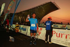 BIB: 7221
                            <button type="button" onclick="openModal(3131116)" class="btn btn-primary btn-sm float-right btn-popup" data-toggle="modal" data-target=".modal-high-quality">
                        <i class="fas fa-shopping-cart"></i> Add to Cart
                    </button>
                                            <button type="button" onclick="isThisMe(3131116, true)" class="btn btn-success btn-sm float-right btn-popup btn-isme hidden" data-toggle="tooltip" data-placement="bottom" title="นี่คือรูปของคุณใช่ไหม คลิกที่นี่เพื่อเอาเข้าอัลบั้ม">
                        <i class="fas fa-plus"></i> Add to album
                    </button>
                    <button type="button" onclick="isThisMe(3131116, false)" class="btn btn-warning btn-sm float-right btn-popup btn-isnotme hidden">
                        <i class="fas fa-ban"></i> Remove from album
                    </button>