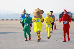 BIB: 6733, 6790, 5808, 6793
                            <button type="button" onclick="openModal(3110650)" class="btn btn-primary btn-sm float-right btn-popup" data-toggle="modal" data-target=".modal-high-quality">
                        <i class="fas fa-shopping-cart"></i> Add to Cart
                    </button>
                                            <button type="button" onclick="isThisMe(3110650, true)" class="btn btn-success btn-sm float-right btn-popup btn-isme hidden" data-toggle="tooltip" data-placement="bottom" title="นี่คือรูปของคุณใช่ไหม คลิกที่นี่เพื่อเอาเข้าอัลบั้ม">
                        <i class="fas fa-plus"></i> Add to album
                    </button>
                    <button type="button" onclick="isThisMe(3110650, false)" class="btn btn-warning btn-sm float-right btn-popup btn-isnotme hidden">
                        <i class="fas fa-ban"></i> Remove from album
                    </button>