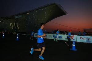 BIB: 6114
                            <button type="button" onclick="openModal(3131562)" class="btn btn-primary btn-sm float-right btn-popup" data-toggle="modal" data-target=".modal-high-quality">
                        <i class="fas fa-shopping-cart"></i> Add to Cart
                    </button>
                                            <button type="button" onclick="isThisMe(3131562, true)" class="btn btn-success btn-sm float-right btn-popup btn-isme hidden" data-toggle="tooltip" data-placement="bottom" title="นี่คือรูปของคุณใช่ไหม คลิกที่นี่เพื่อเอาเข้าอัลบั้ม">
                        <i class="fas fa-plus"></i> Add to album
                    </button>
                    <button type="button" onclick="isThisMe(3131562, false)" class="btn btn-warning btn-sm float-right btn-popup btn-isnotme hidden">
                        <i class="fas fa-ban"></i> Remove from album
                    </button>