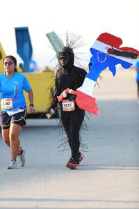 BIB: 592, 9225, 
                            <button type="button" onclick="openModal(3115782)" class="btn btn-primary btn-sm float-right btn-popup" data-toggle="modal" data-target=".modal-high-quality">
                        <i class="fas fa-shopping-cart"></i> Add to Cart
                    </button>
                                            <button type="button" onclick="isThisMe(3115782, true)" class="btn btn-success btn-sm float-right btn-popup btn-isme hidden" data-toggle="tooltip" data-placement="bottom" title="นี่คือรูปของคุณใช่ไหม คลิกที่นี่เพื่อเอาเข้าอัลบั้ม">
                        <i class="fas fa-plus"></i> Add to album
                    </button>
                    <button type="button" onclick="isThisMe(3115782, false)" class="btn btn-warning btn-sm float-right btn-popup btn-isnotme hidden">
                        <i class="fas fa-ban"></i> Remove from album
                    </button>