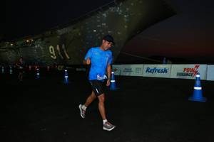 BIB: 6752
                            <button type="button" onclick="openModal(3132552)" class="btn btn-primary btn-sm float-right btn-popup" data-toggle="modal" data-target=".modal-high-quality">
                        <i class="fas fa-shopping-cart"></i> Add to Cart
                    </button>
                                            <button type="button" onclick="isThisMe(3132552, true)" class="btn btn-success btn-sm float-right btn-popup btn-isme hidden" data-toggle="tooltip" data-placement="bottom" title="นี่คือรูปของคุณใช่ไหม คลิกที่นี่เพื่อเอาเข้าอัลบั้ม">
                        <i class="fas fa-plus"></i> Add to album
                    </button>
                    <button type="button" onclick="isThisMe(3132552, false)" class="btn btn-warning btn-sm float-right btn-popup btn-isnotme hidden">
                        <i class="fas fa-ban"></i> Remove from album
                    </button>