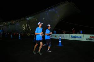 BIB: 6361
                            <button type="button" onclick="openModal(3133880)" class="btn btn-primary btn-sm float-right btn-popup" data-toggle="modal" data-target=".modal-high-quality">
                        <i class="fas fa-shopping-cart"></i> Add to Cart
                    </button>
                                            <button type="button" onclick="isThisMe(3133880, true)" class="btn btn-success btn-sm float-right btn-popup btn-isme hidden" data-toggle="tooltip" data-placement="bottom" title="นี่คือรูปของคุณใช่ไหม คลิกที่นี่เพื่อเอาเข้าอัลบั้ม">
                        <i class="fas fa-plus"></i> Add to album
                    </button>
                    <button type="button" onclick="isThisMe(3133880, false)" class="btn btn-warning btn-sm float-right btn-popup btn-isnotme hidden">
                        <i class="fas fa-ban"></i> Remove from album
                    </button>