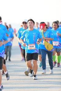 BIB: 9588
                            <button type="button" onclick="openModal(3113376)" class="btn btn-primary btn-sm float-right btn-popup" data-toggle="modal" data-target=".modal-high-quality">
                        <i class="fas fa-shopping-cart"></i> Add to Cart
                    </button>
                                            <button type="button" onclick="isThisMe(3113376, true)" class="btn btn-success btn-sm float-right btn-popup btn-isme hidden" data-toggle="tooltip" data-placement="bottom" title="นี่คือรูปของคุณใช่ไหม คลิกที่นี่เพื่อเอาเข้าอัลบั้ม">
                        <i class="fas fa-plus"></i> Add to album
                    </button>
                    <button type="button" onclick="isThisMe(3113376, false)" class="btn btn-warning btn-sm float-right btn-popup btn-isnotme hidden">
                        <i class="fas fa-ban"></i> Remove from album
                    </button>