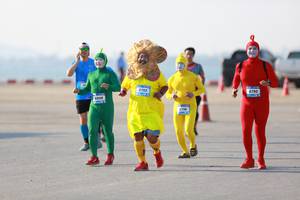 BIB: 6793, 6790, 6800
                            <button type="button" onclick="openModal(3110643)" class="btn btn-primary btn-sm float-right btn-popup" data-toggle="modal" data-target=".modal-high-quality">
                        <i class="fas fa-shopping-cart"></i> Add to Cart
                    </button>
                                            <button type="button" onclick="isThisMe(3110643, true)" class="btn btn-success btn-sm float-right btn-popup btn-isme hidden" data-toggle="tooltip" data-placement="bottom" title="นี่คือรูปของคุณใช่ไหม คลิกที่นี่เพื่อเอาเข้าอัลบั้ม">
                        <i class="fas fa-plus"></i> Add to album
                    </button>
                    <button type="button" onclick="isThisMe(3110643, false)" class="btn btn-warning btn-sm float-right btn-popup btn-isnotme hidden">
                        <i class="fas fa-ban"></i> Remove from album
                    </button>