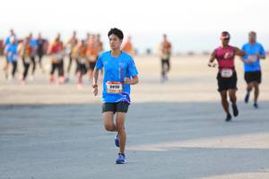 BIB: 8898
                            <button type="button" onclick="openModal(3111216)" class="btn btn-primary btn-sm float-right btn-popup" data-toggle="modal" data-target=".modal-high-quality">
                        <i class="fas fa-shopping-cart"></i> Add to Cart
                    </button>
                                            <button type="button" onclick="isThisMe(3111216, true)" class="btn btn-success btn-sm float-right btn-popup btn-isme hidden" data-toggle="tooltip" data-placement="bottom" title="นี่คือรูปของคุณใช่ไหม คลิกที่นี่เพื่อเอาเข้าอัลบั้ม">
                        <i class="fas fa-plus"></i> Add to album
                    </button>
                    <button type="button" onclick="isThisMe(3111216, false)" class="btn btn-warning btn-sm float-right btn-popup btn-isnotme hidden">
                        <i class="fas fa-ban"></i> Remove from album
                    </button>