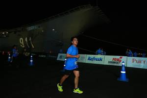 BIB: 6104
                            <button type="button" onclick="openModal(3133752)" class="btn btn-primary btn-sm float-right btn-popup" data-toggle="modal" data-target=".modal-high-quality">
                        <i class="fas fa-shopping-cart"></i> Add to Cart
                    </button>
                                            <button type="button" onclick="isThisMe(3133752, true)" class="btn btn-success btn-sm float-right btn-popup btn-isme hidden" data-toggle="tooltip" data-placement="bottom" title="นี่คือรูปของคุณใช่ไหม คลิกที่นี่เพื่อเอาเข้าอัลบั้ม">
                        <i class="fas fa-plus"></i> Add to album
                    </button>
                    <button type="button" onclick="isThisMe(3133752, false)" class="btn btn-warning btn-sm float-right btn-popup btn-isnotme hidden">
                        <i class="fas fa-ban"></i> Remove from album
                    </button>