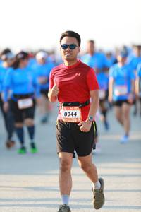 BIB: 8044
                            <button type="button" onclick="openModal(3112788)" class="btn btn-primary btn-sm float-right btn-popup" data-toggle="modal" data-target=".modal-high-quality">
                        <i class="fas fa-shopping-cart"></i> Add to Cart
                    </button>
                                            <button type="button" onclick="isThisMe(3112788, true)" class="btn btn-success btn-sm float-right btn-popup btn-isme hidden" data-toggle="tooltip" data-placement="bottom" title="นี่คือรูปของคุณใช่ไหม คลิกที่นี่เพื่อเอาเข้าอัลบั้ม">
                        <i class="fas fa-plus"></i> Add to album
                    </button>
                    <button type="button" onclick="isThisMe(3112788, false)" class="btn btn-warning btn-sm float-right btn-popup btn-isnotme hidden">
                        <i class="fas fa-ban"></i> Remove from album
                    </button>