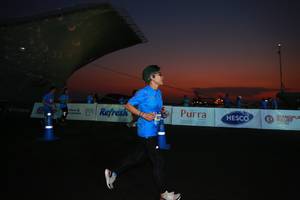 BIB: 6019
                            <button type="button" onclick="openModal(3131816)" class="btn btn-primary btn-sm float-right btn-popup" data-toggle="modal" data-target=".modal-high-quality">
                        <i class="fas fa-shopping-cart"></i> Add to Cart
                    </button>
                                            <button type="button" onclick="isThisMe(3131816, true)" class="btn btn-success btn-sm float-right btn-popup btn-isme hidden" data-toggle="tooltip" data-placement="bottom" title="นี่คือรูปของคุณใช่ไหม คลิกที่นี่เพื่อเอาเข้าอัลบั้ม">
                        <i class="fas fa-plus"></i> Add to album
                    </button>
                    <button type="button" onclick="isThisMe(3131816, false)" class="btn btn-warning btn-sm float-right btn-popup btn-isnotme hidden">
                        <i class="fas fa-ban"></i> Remove from album
                    </button>