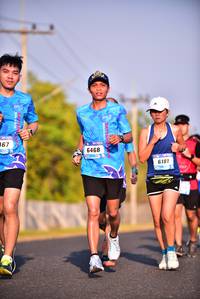 BIB: 6468, 6181
                            <button type="button" onclick="openModal(3098938)" class="btn btn-primary btn-sm float-right btn-popup" data-toggle="modal" data-target=".modal-high-quality">
                        <i class="fas fa-shopping-cart"></i> Add to Cart
                    </button>
                                            <button type="button" onclick="isThisMe(3098938, true)" class="btn btn-success btn-sm float-right btn-popup btn-isme hidden" data-toggle="tooltip" data-placement="bottom" title="นี่คือรูปของคุณใช่ไหม คลิกที่นี่เพื่อเอาเข้าอัลบั้ม">
                        <i class="fas fa-plus"></i> Add to album
                    </button>
                    <button type="button" onclick="isThisMe(3098938, false)" class="btn btn-warning btn-sm float-right btn-popup btn-isnotme hidden">
                        <i class="fas fa-ban"></i> Remove from album
                    </button>