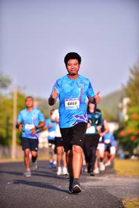 BIB: 6868
                            <button type="button" onclick="openModal(3098259)" class="btn btn-primary btn-sm float-right btn-popup" data-toggle="modal" data-target=".modal-high-quality">
                        <i class="fas fa-shopping-cart"></i> Add to Cart
                    </button>
                                            <button type="button" onclick="isThisMe(3098259, true)" class="btn btn-success btn-sm float-right btn-popup btn-isme hidden" data-toggle="tooltip" data-placement="bottom" title="นี่คือรูปของคุณใช่ไหม คลิกที่นี่เพื่อเอาเข้าอัลบั้ม">
                        <i class="fas fa-plus"></i> Add to album
                    </button>
                    <button type="button" onclick="isThisMe(3098259, false)" class="btn btn-warning btn-sm float-right btn-popup btn-isnotme hidden">
                        <i class="fas fa-ban"></i> Remove from album
                    </button>