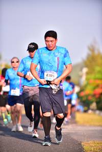 BIB: 6205
                            <button type="button" onclick="openModal(3099578)" class="btn btn-primary btn-sm float-right btn-popup" data-toggle="modal" data-target=".modal-high-quality">
                        <i class="fas fa-shopping-cart"></i> Add to Cart
                    </button>
                                            <button type="button" onclick="isThisMe(3099578, true)" class="btn btn-success btn-sm float-right btn-popup btn-isme hidden" data-toggle="tooltip" data-placement="bottom" title="นี่คือรูปของคุณใช่ไหม คลิกที่นี่เพื่อเอาเข้าอัลบั้ม">
                        <i class="fas fa-plus"></i> Add to album
                    </button>
                    <button type="button" onclick="isThisMe(3099578, false)" class="btn btn-warning btn-sm float-right btn-popup btn-isnotme hidden">
                        <i class="fas fa-ban"></i> Remove from album
                    </button>