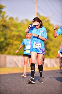 BIB: 6962
                            <button type="button" onclick="openModal(3100910)" class="btn btn-primary btn-sm float-right btn-popup" data-toggle="modal" data-target=".modal-high-quality">
                        <i class="fas fa-shopping-cart"></i> Add to Cart
                    </button>
                                            <button type="button" onclick="isThisMe(3100910, true)" class="btn btn-success btn-sm float-right btn-popup btn-isme hidden" data-toggle="tooltip" data-placement="bottom" title="นี่คือรูปของคุณใช่ไหม คลิกที่นี่เพื่อเอาเข้าอัลบั้ม">
                        <i class="fas fa-plus"></i> Add to album
                    </button>
                    <button type="button" onclick="isThisMe(3100910, false)" class="btn btn-warning btn-sm float-right btn-popup btn-isnotme hidden">
                        <i class="fas fa-ban"></i> Remove from album
                    </button>