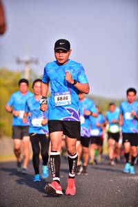 BIB: 6846
                            <button type="button" onclick="openModal(3098111)" class="btn btn-primary btn-sm float-right btn-popup" data-toggle="modal" data-target=".modal-high-quality">
                        <i class="fas fa-shopping-cart"></i> Add to Cart
                    </button>
                                            <button type="button" onclick="isThisMe(3098111, true)" class="btn btn-success btn-sm float-right btn-popup btn-isme hidden" data-toggle="tooltip" data-placement="bottom" title="นี่คือรูปของคุณใช่ไหม คลิกที่นี่เพื่อเอาเข้าอัลบั้ม">
                        <i class="fas fa-plus"></i> Add to album
                    </button>
                    <button type="button" onclick="isThisMe(3098111, false)" class="btn btn-warning btn-sm float-right btn-popup btn-isnotme hidden">
                        <i class="fas fa-ban"></i> Remove from album
                    </button>