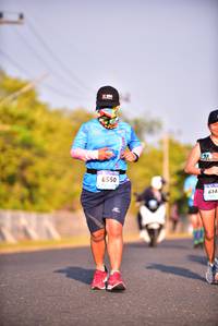 BIB: 6550, 614
                            <button type="button" onclick="openModal(3102531)" class="btn btn-primary btn-sm float-right btn-popup" data-toggle="modal" data-target=".modal-high-quality">
                        <i class="fas fa-shopping-cart"></i> Add to Cart
                    </button>
                                            <button type="button" onclick="isThisMe(3102531, true)" class="btn btn-success btn-sm float-right btn-popup btn-isme hidden" data-toggle="tooltip" data-placement="bottom" title="นี่คือรูปของคุณใช่ไหม คลิกที่นี่เพื่อเอาเข้าอัลบั้ม">
                        <i class="fas fa-plus"></i> Add to album
                    </button>
                    <button type="button" onclick="isThisMe(3102531, false)" class="btn btn-warning btn-sm float-right btn-popup btn-isnotme hidden">
                        <i class="fas fa-ban"></i> Remove from album
                    </button>