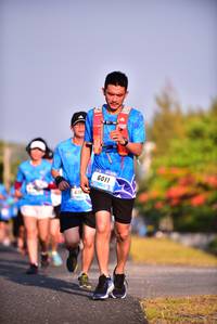 BIB: 6011
                            <button type="button" onclick="openModal(3099218)" class="btn btn-primary btn-sm float-right btn-popup" data-toggle="modal" data-target=".modal-high-quality">
                        <i class="fas fa-shopping-cart"></i> Add to Cart
                    </button>
                                            <button type="button" onclick="isThisMe(3099218, true)" class="btn btn-success btn-sm float-right btn-popup btn-isme hidden" data-toggle="tooltip" data-placement="bottom" title="นี่คือรูปของคุณใช่ไหม คลิกที่นี่เพื่อเอาเข้าอัลบั้ม">
                        <i class="fas fa-plus"></i> Add to album
                    </button>
                    <button type="button" onclick="isThisMe(3099218, false)" class="btn btn-warning btn-sm float-right btn-popup btn-isnotme hidden">
                        <i class="fas fa-ban"></i> Remove from album
                    </button>