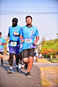 BIB: 6516, 618
                            <button type="button" onclick="openModal(3100514)" class="btn btn-primary btn-sm float-right btn-popup" data-toggle="modal" data-target=".modal-high-quality">
                        <i class="fas fa-shopping-cart"></i> Add to Cart
                    </button>
                                            <button type="button" onclick="isThisMe(3100514, true)" class="btn btn-success btn-sm float-right btn-popup btn-isme hidden" data-toggle="tooltip" data-placement="bottom" title="นี่คือรูปของคุณใช่ไหม คลิกที่นี่เพื่อเอาเข้าอัลบั้ม">
                        <i class="fas fa-plus"></i> Add to album
                    </button>
                    <button type="button" onclick="isThisMe(3100514, false)" class="btn btn-warning btn-sm float-right btn-popup btn-isnotme hidden">
                        <i class="fas fa-ban"></i> Remove from album
                    </button>