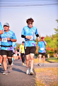 BIB: 6310
                            <button type="button" onclick="openModal(3100344)" class="btn btn-primary btn-sm float-right btn-popup" data-toggle="modal" data-target=".modal-high-quality">
                        <i class="fas fa-shopping-cart"></i> Add to Cart
                    </button>
                                            <button type="button" onclick="isThisMe(3100344, true)" class="btn btn-success btn-sm float-right btn-popup btn-isme hidden" data-toggle="tooltip" data-placement="bottom" title="นี่คือรูปของคุณใช่ไหม คลิกที่นี่เพื่อเอาเข้าอัลบั้ม">
                        <i class="fas fa-plus"></i> Add to album
                    </button>
                    <button type="button" onclick="isThisMe(3100344, false)" class="btn btn-warning btn-sm float-right btn-popup btn-isnotme hidden">
                        <i class="fas fa-ban"></i> Remove from album
                    </button>