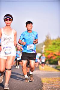 BIB: 6419
                            <button type="button" onclick="openModal(3099897)" class="btn btn-primary btn-sm float-right btn-popup" data-toggle="modal" data-target=".modal-high-quality">
                        <i class="fas fa-shopping-cart"></i> Add to Cart
                    </button>
                                            <button type="button" onclick="isThisMe(3099897, true)" class="btn btn-success btn-sm float-right btn-popup btn-isme hidden" data-toggle="tooltip" data-placement="bottom" title="นี่คือรูปของคุณใช่ไหม คลิกที่นี่เพื่อเอาเข้าอัลบั้ม">
                        <i class="fas fa-plus"></i> Add to album
                    </button>
                    <button type="button" onclick="isThisMe(3099897, false)" class="btn btn-warning btn-sm float-right btn-popup btn-isnotme hidden">
                        <i class="fas fa-ban"></i> Remove from album
                    </button>