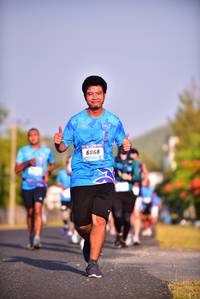 BIB: 6868
                            <button type="button" onclick="openModal(3098261)" class="btn btn-primary btn-sm float-right btn-popup" data-toggle="modal" data-target=".modal-high-quality">
                        <i class="fas fa-shopping-cart"></i> Add to Cart
                    </button>
                                            <button type="button" onclick="isThisMe(3098261, true)" class="btn btn-success btn-sm float-right btn-popup btn-isme hidden" data-toggle="tooltip" data-placement="bottom" title="นี่คือรูปของคุณใช่ไหม คลิกที่นี่เพื่อเอาเข้าอัลบั้ม">
                        <i class="fas fa-plus"></i> Add to album
                    </button>
                    <button type="button" onclick="isThisMe(3098261, false)" class="btn btn-warning btn-sm float-right btn-popup btn-isnotme hidden">
                        <i class="fas fa-ban"></i> Remove from album
                    </button>